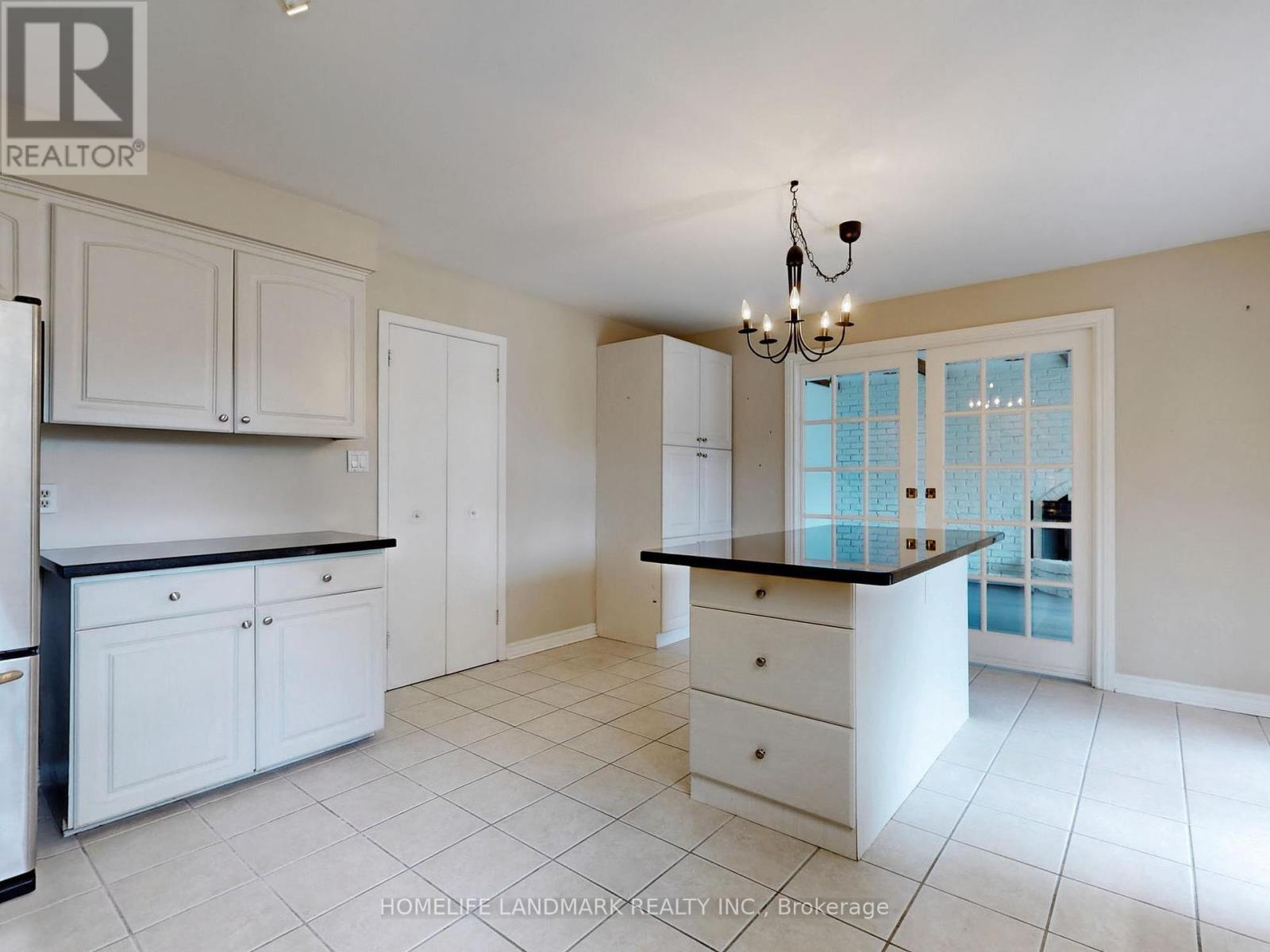 714 Conacher Drive, Toronto, Ontario  M2M 3N6 - Photo 13 - C12314314