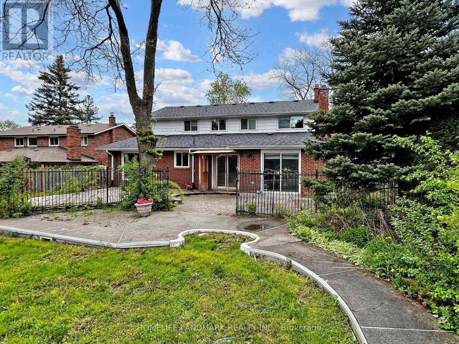 714 Conacher Drive, Toronto, Ontario  M2M 3N6 - Photo 28 - C12314314