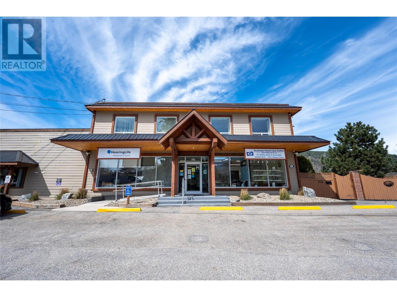 314 Finlayson Street, Sicamous, British Columbia