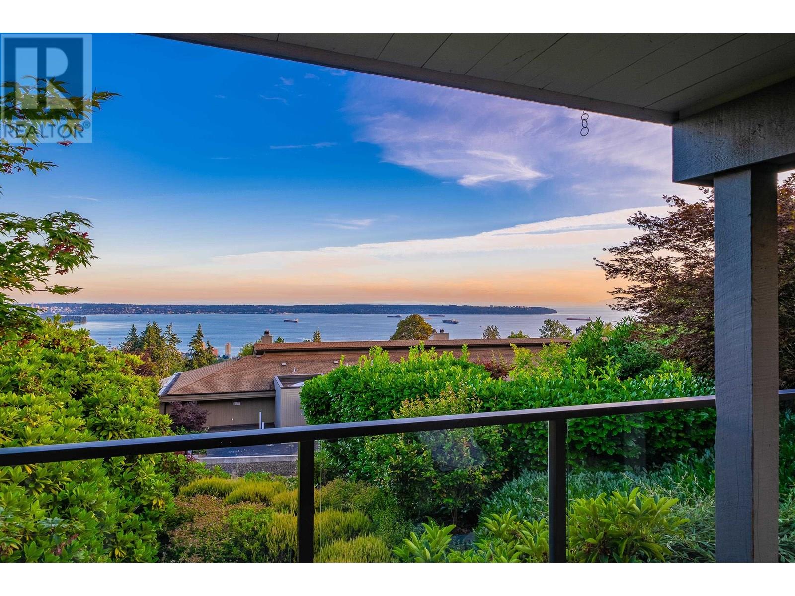 Property at 18 2214 FOLKESTONE WAY image 1