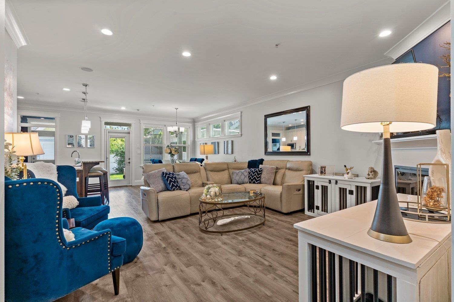 Property at 2 45234 NICOMEN CRESCENT image 3