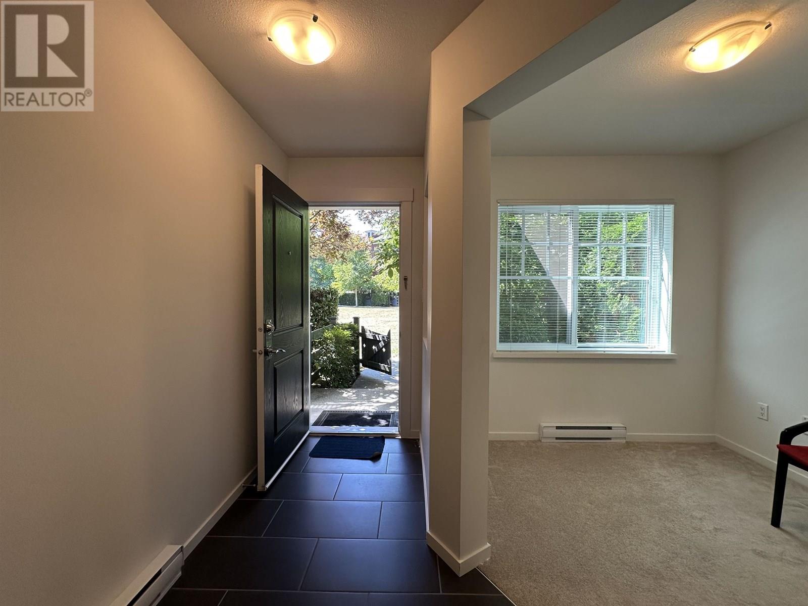 Property at 40 3010 RIVERBEND DRIVE image 4