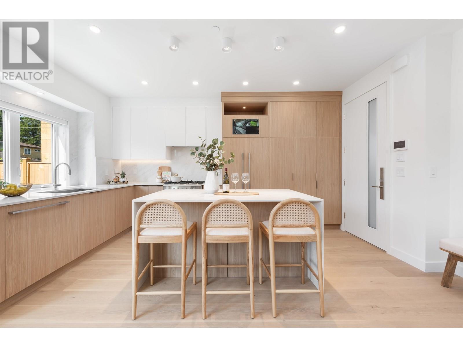 2 2750 W 19th Avenue, Vancouver, British Columbia  V6L 1E3 - Photo 3 - R3031724