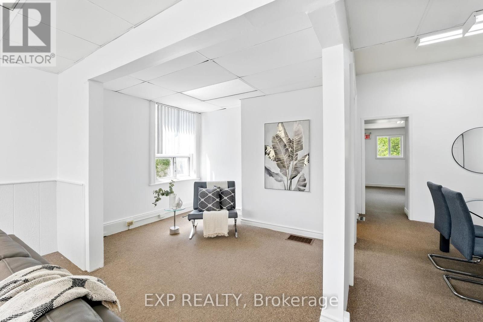 46 Covert Street, Cobourg, Ontario  K9A 2L6 - Photo 11 - X12314368