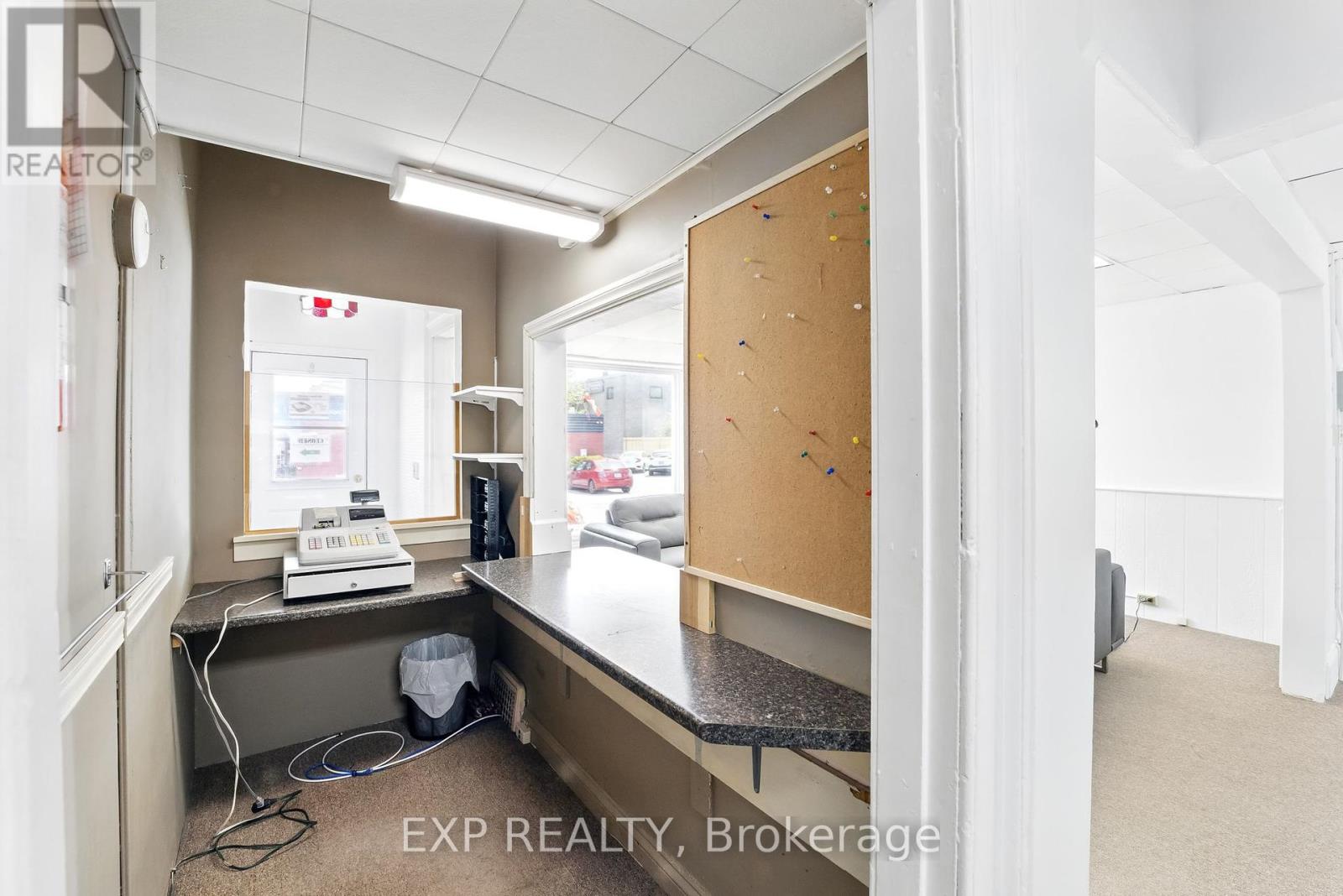 46 Covert Street, Cobourg, Ontario  K9A 2L6 - Photo 13 - X12314368