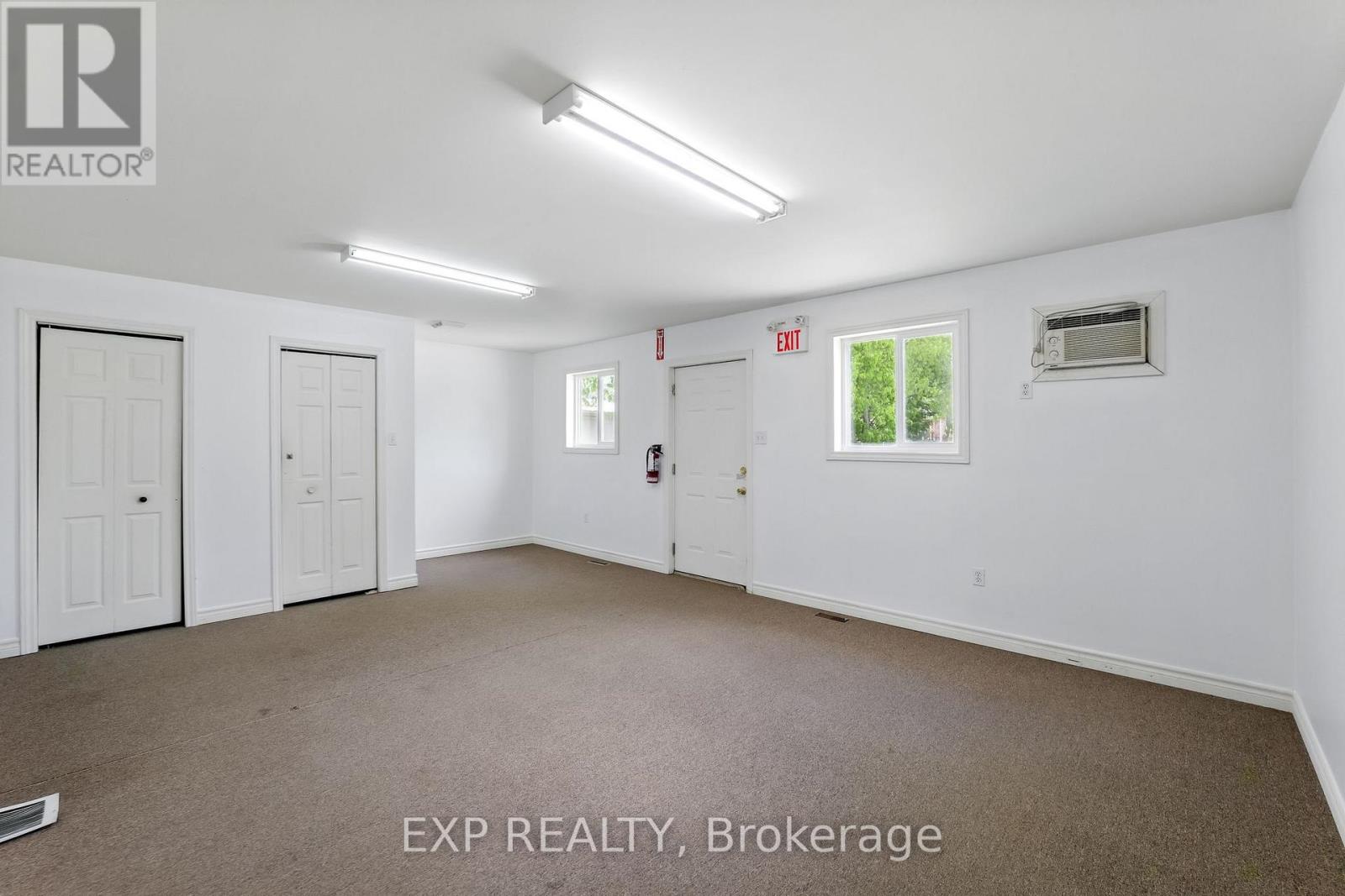 46 Covert Street, Cobourg, Ontario  K9A 2L6 - Photo 18 - X12314368