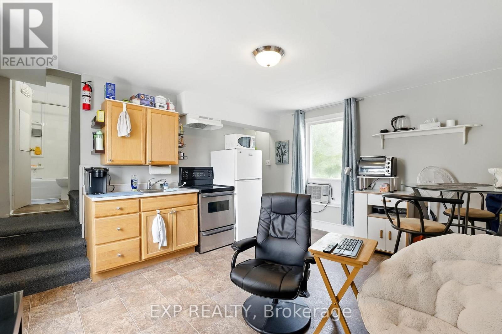 46 Covert Street, Cobourg, Ontario  K9A 2L6 - Photo 26 - X12314368