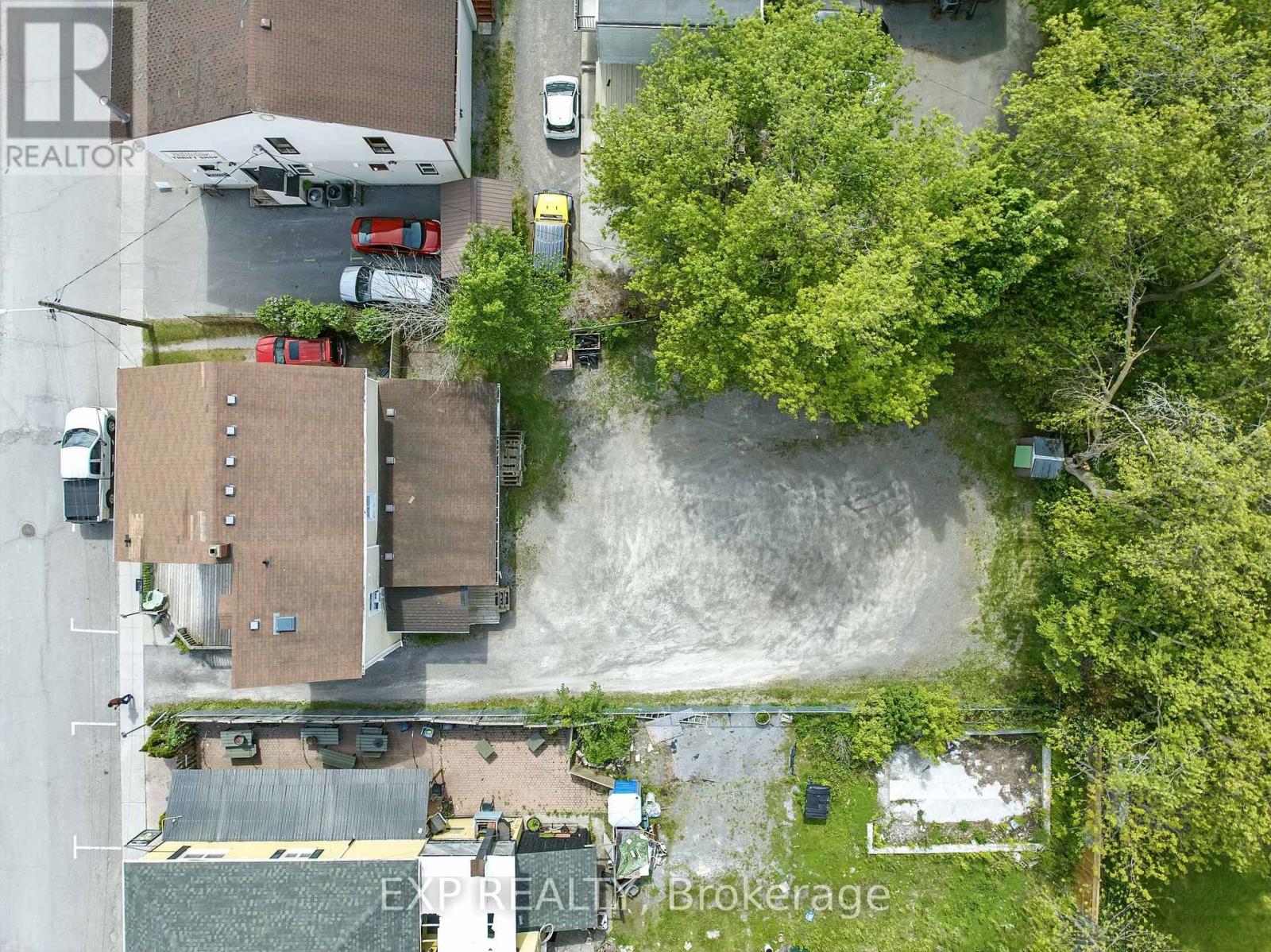 46 Covert Street, Cobourg, Ontario  K9A 2L6 - Photo 4 - X12314368