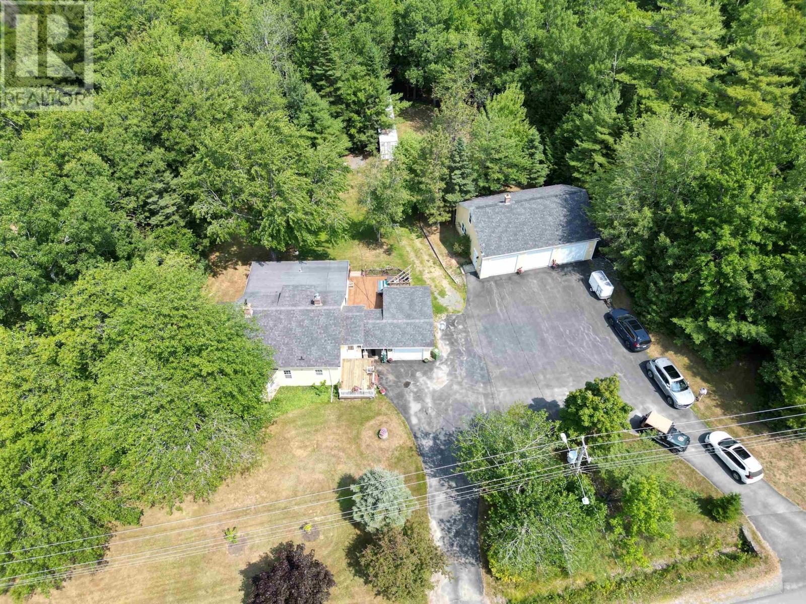 42 Oldham Road, Enfield, Nova Scotia  B2T 1E2 - Photo 2 - 202519016