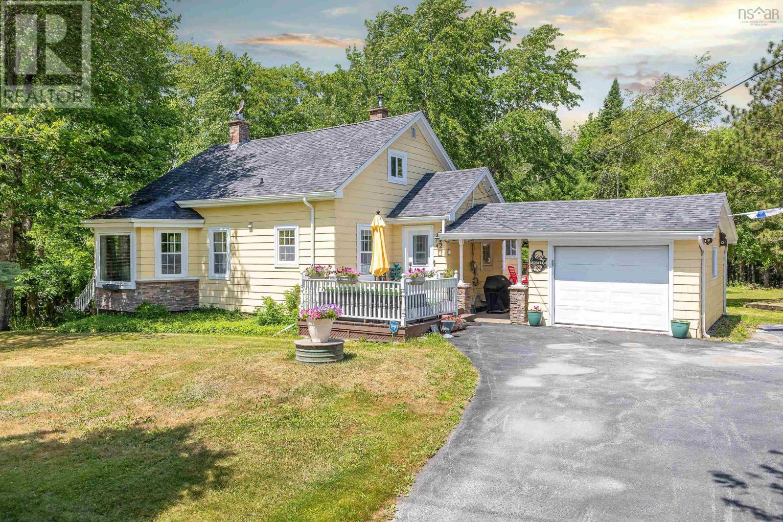 42 Oldham Road, Enfield, Nova Scotia  B2T 1E2 - Photo 3 - 202519016