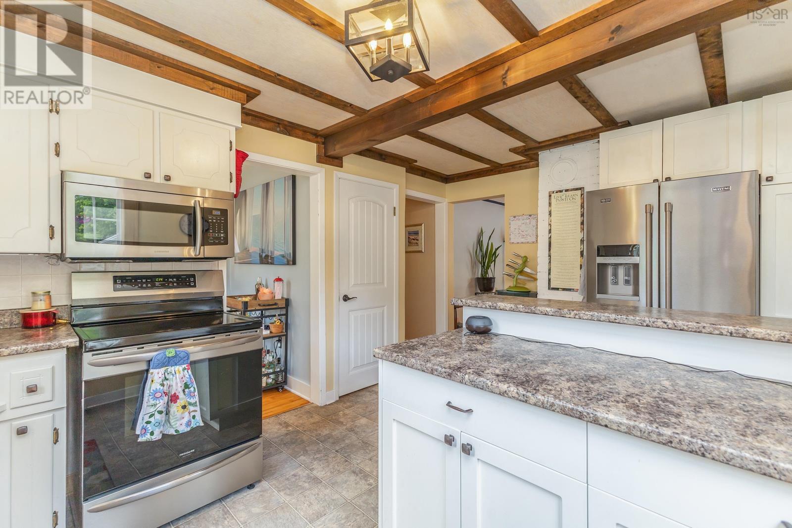 42 Oldham Road, Enfield, Nova Scotia  B2T 1E2 - Photo 8 - 202519016