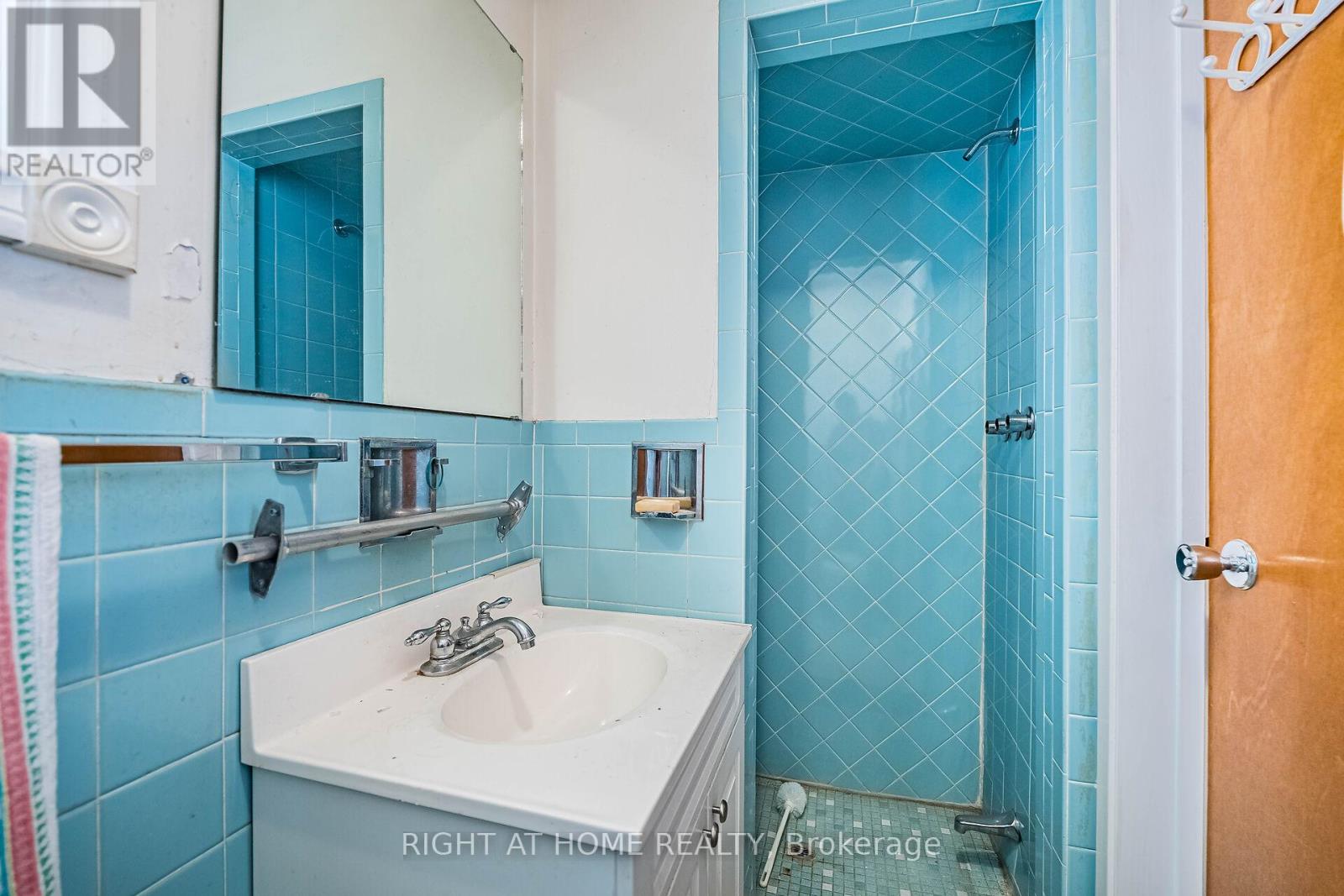 233 Faywood Boulevard, Toronto, Ontario  M3H 2Y3 - Photo 28 - C12308943