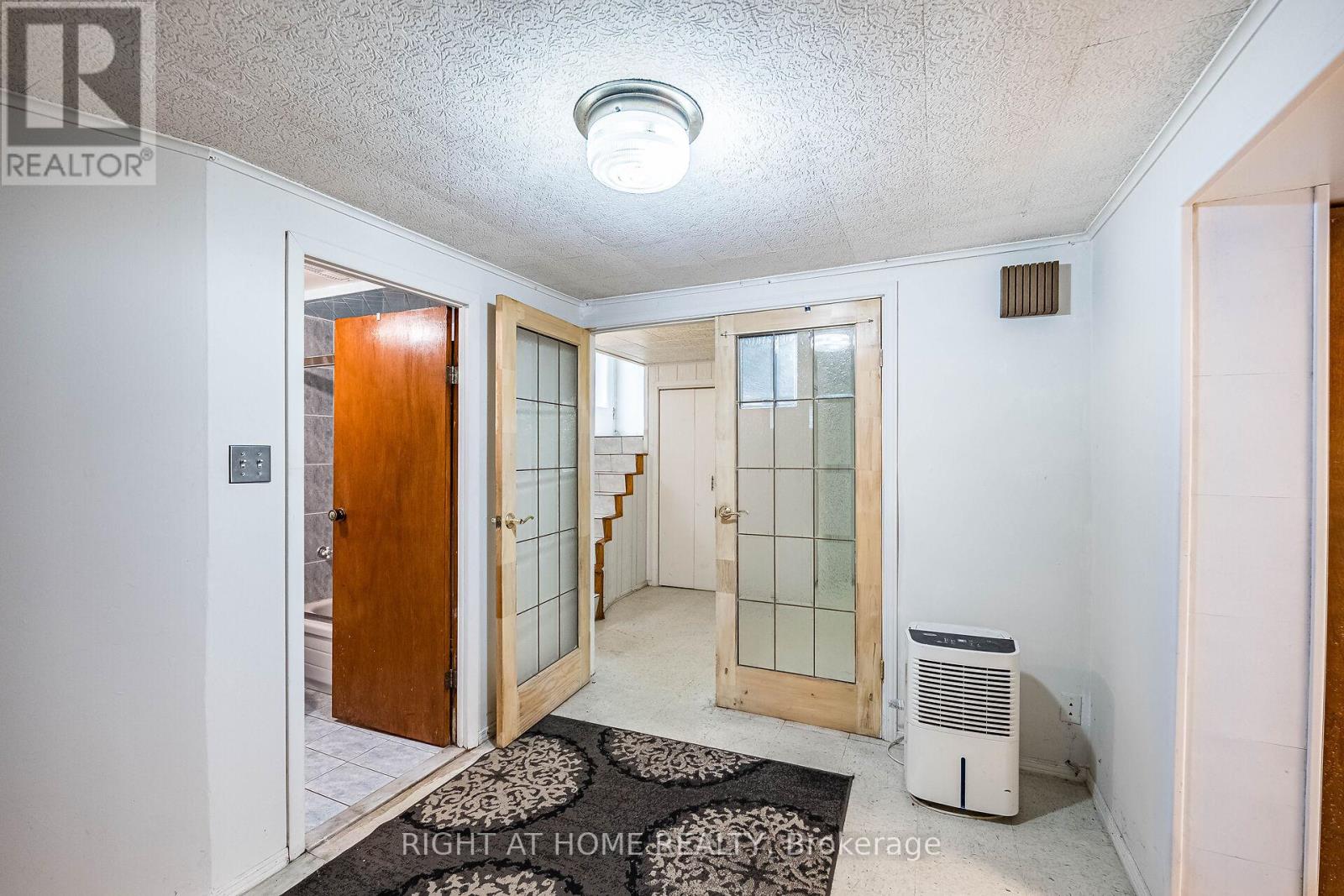 233 Faywood Boulevard, Toronto, Ontario  M3H 2Y3 - Photo 31 - C12308943