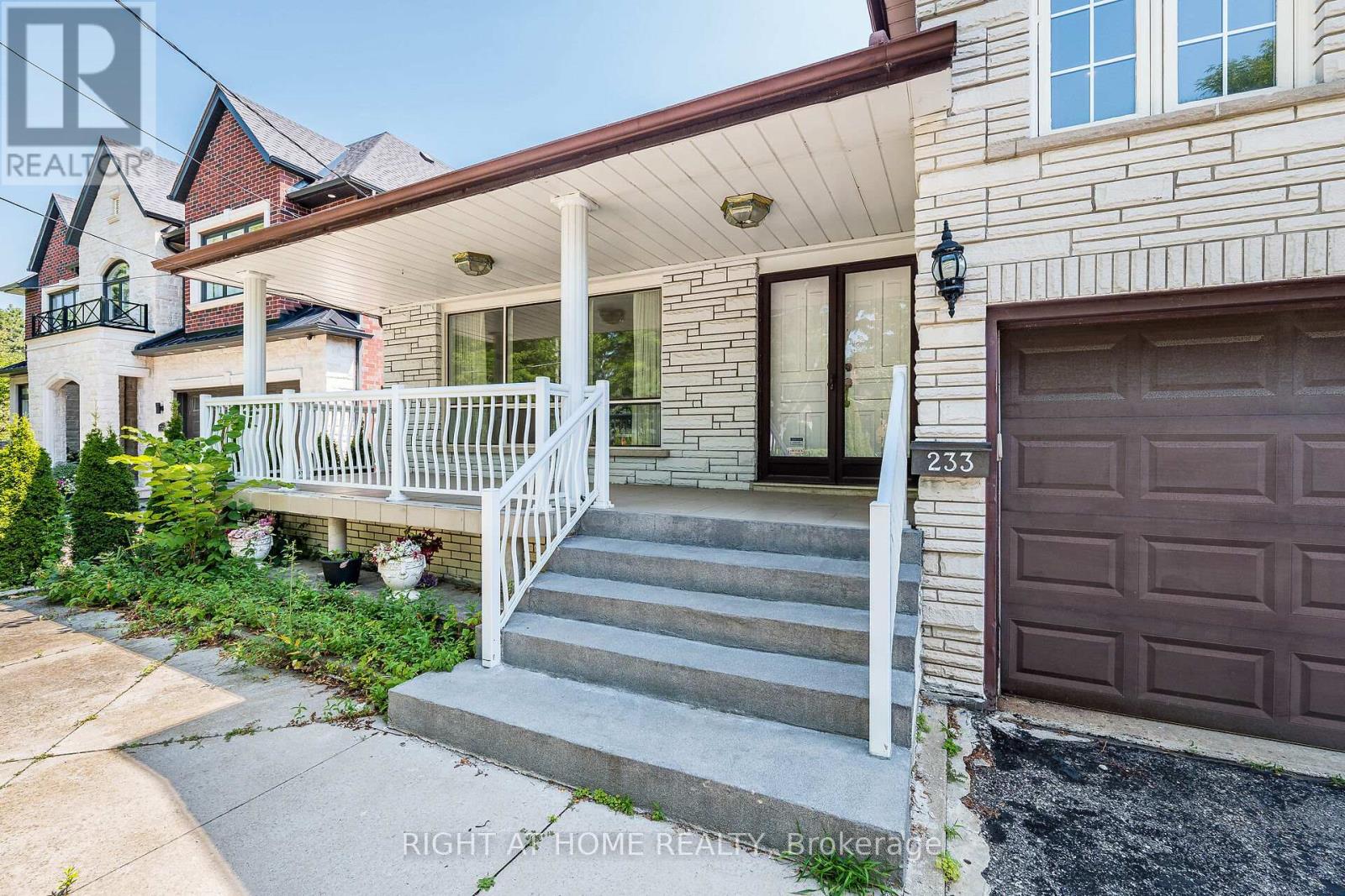 Property at 233 FAYWOOD BOULEVARD image 3