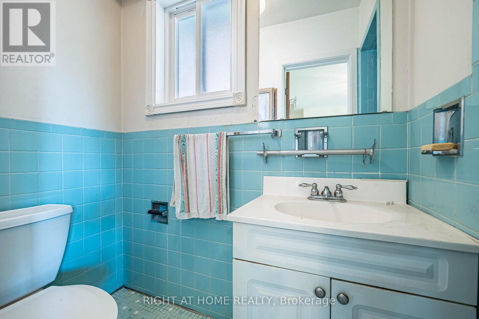 233 Faywood Boulevard, Toronto, Ontario  M3H 2Y3 - Photo 27 - C12308943