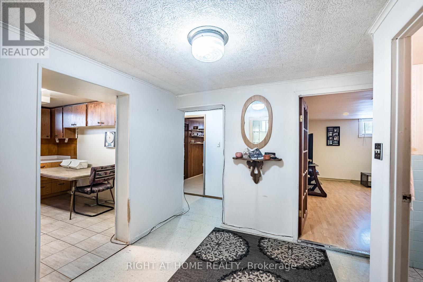 233 Faywood Boulevard, Toronto, Ontario  M3H 2Y3 - Photo 32 - C12308943