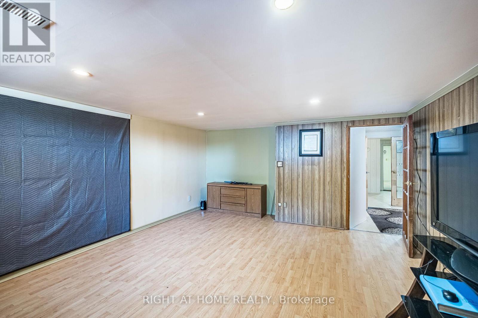 233 Faywood Boulevard, Toronto, Ontario  M3H 2Y3 - Photo 45 - C12308943