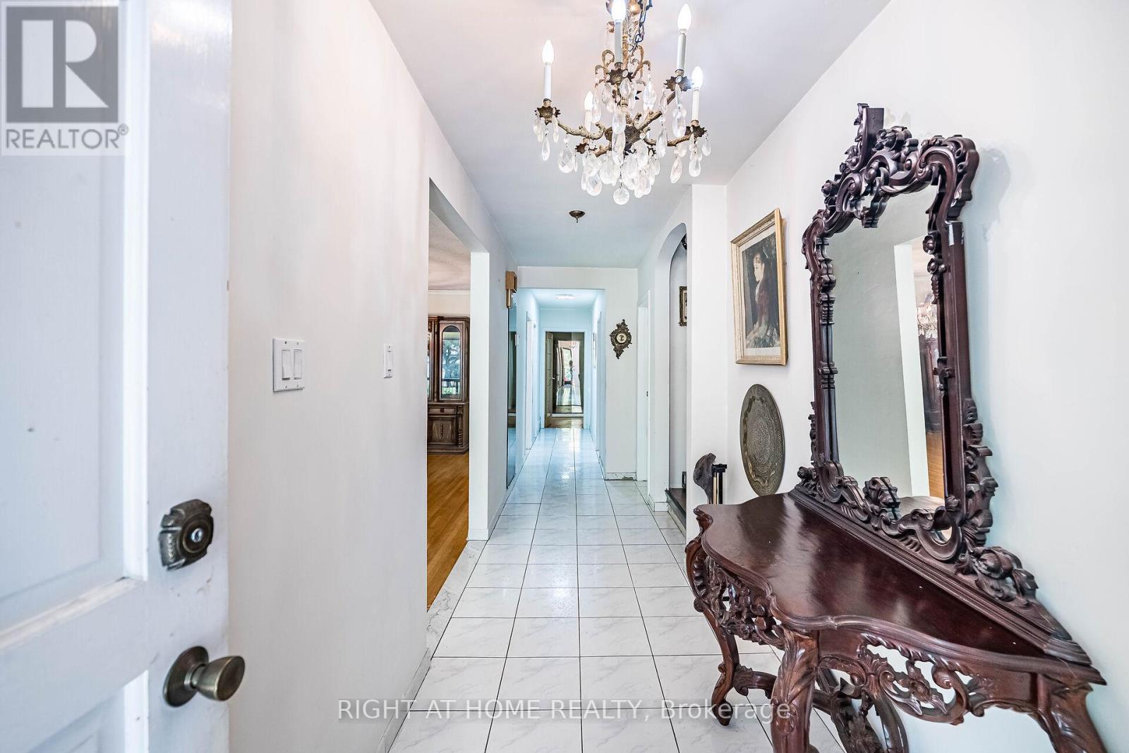Property at 233 FAYWOOD BOULEVARD image 5