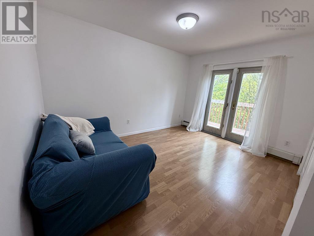 38 Beacon Street, Yarmouth, Nova Scotia  B5A 2W4 - Photo 14 - 202514652