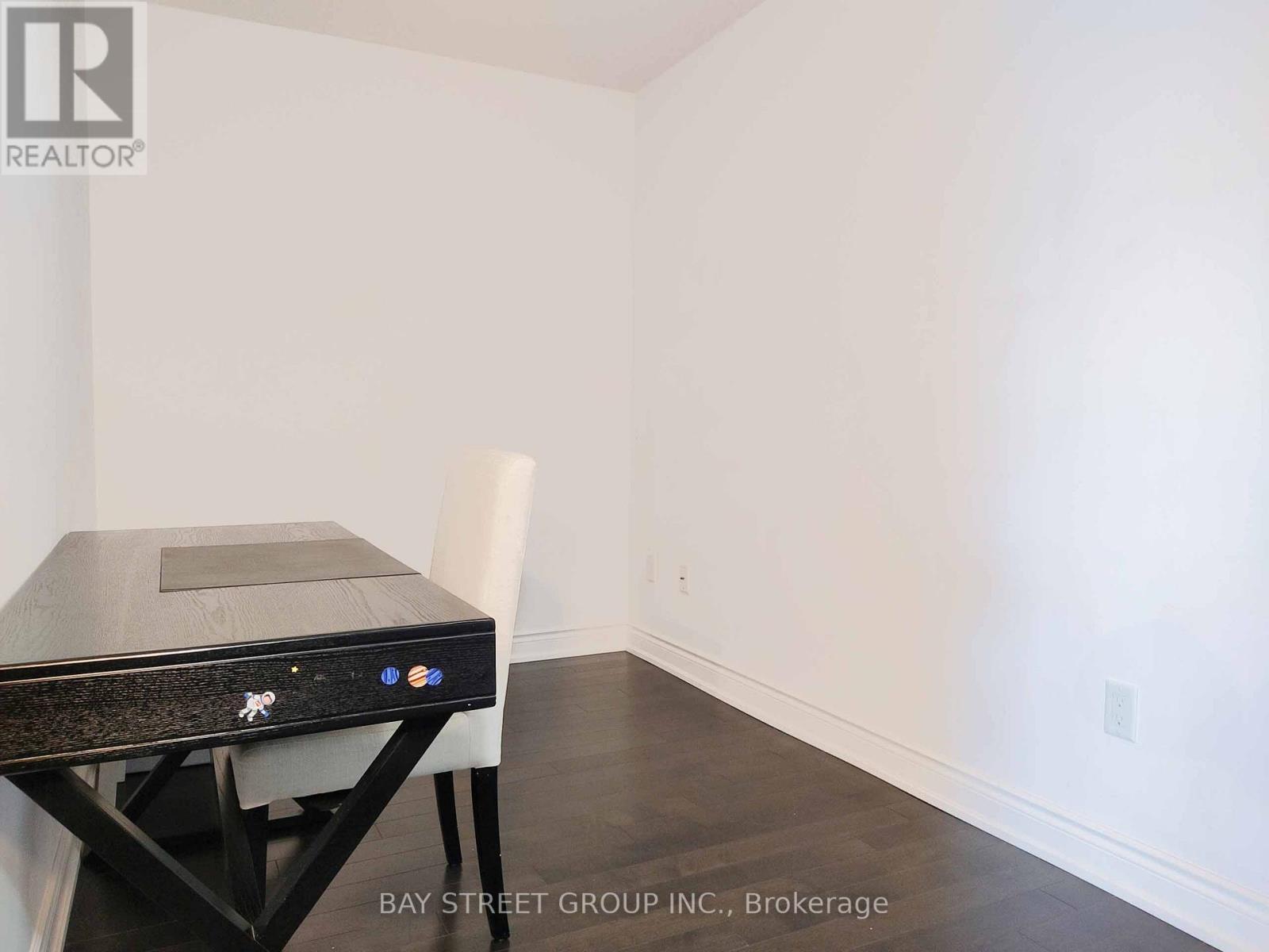 6704 - 388 Yonge Street, Toronto, Ontario  M5B 0A4 - Photo 3 - C12314337