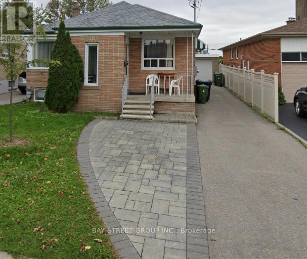 Main - 33 Bentworth Avenue, Toronto, Ontario  M6A 1P1 - Photo 1 - W12314369