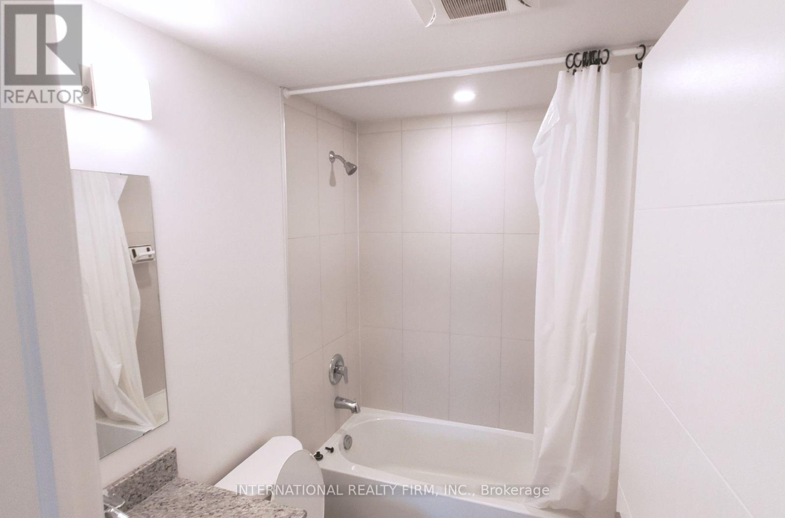 425 - 652 Princess Street, Kingston, Ontario  K7L 1E5 - Photo 3 - X12314349