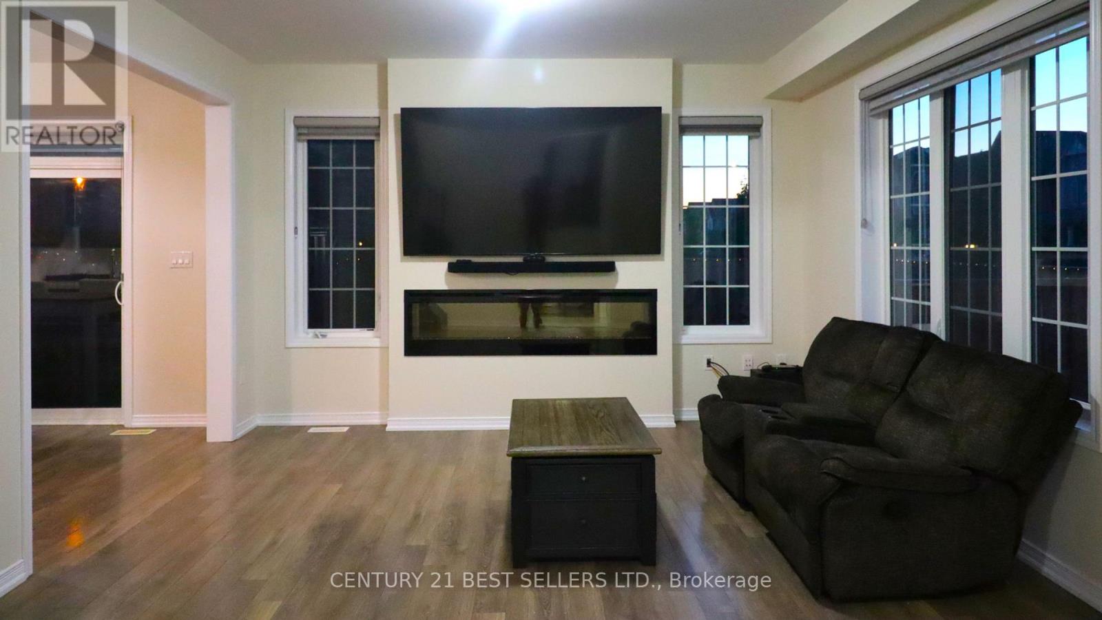 1 Smith Road, Thorold (Hurricane/merrittville), Ontario  L3B 0E9 - Photo 10 - X12314355