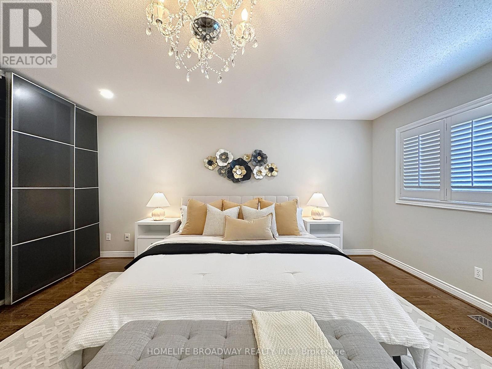 1 Hearthstone Crescent, Richmond Hill, Ontario  L4B 3E2 - Photo 18 - N12314370
