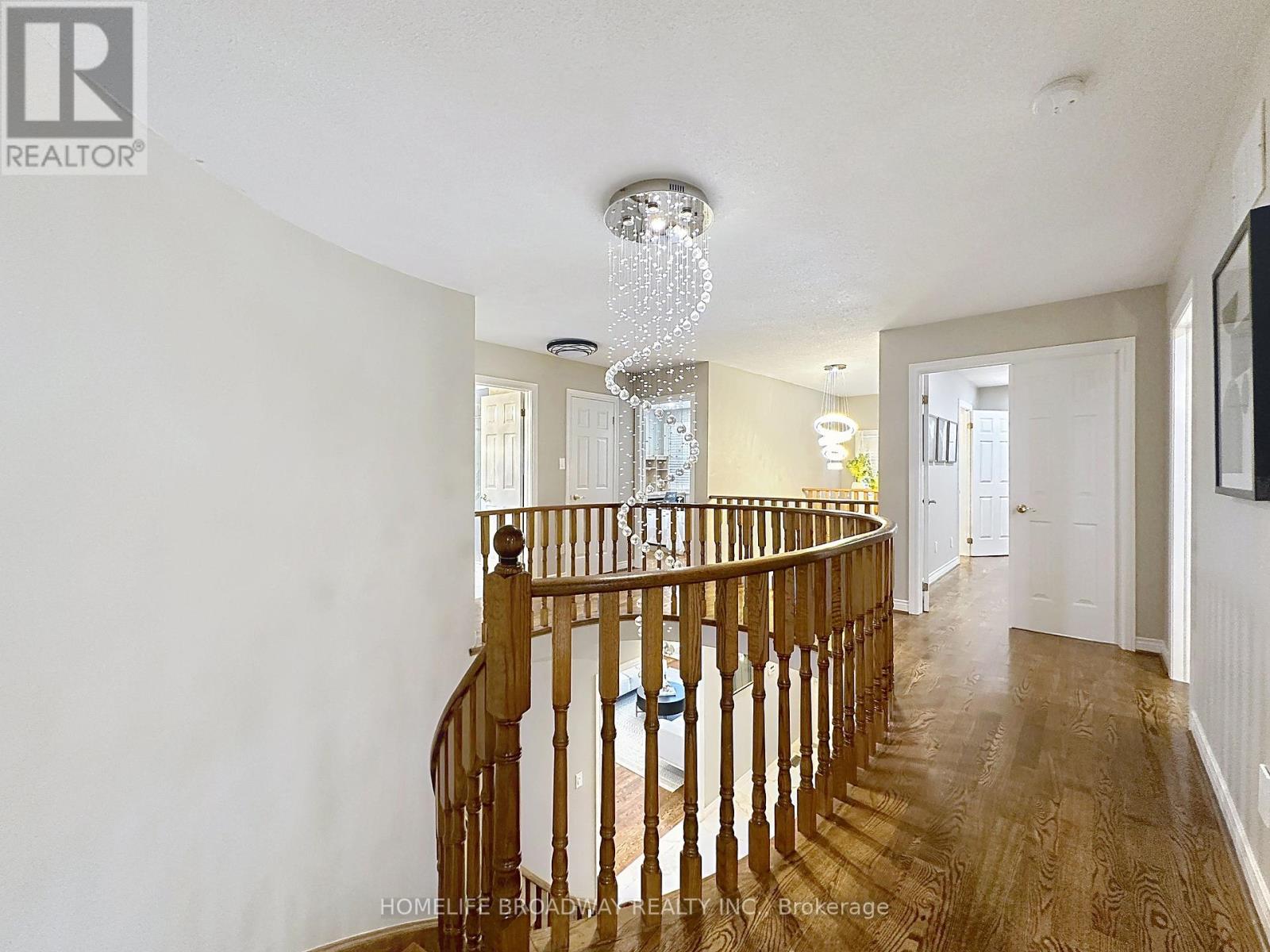 1 Hearthstone Crescent, Richmond Hill, Ontario  L4B 3E2 - Photo 29 - N12314370