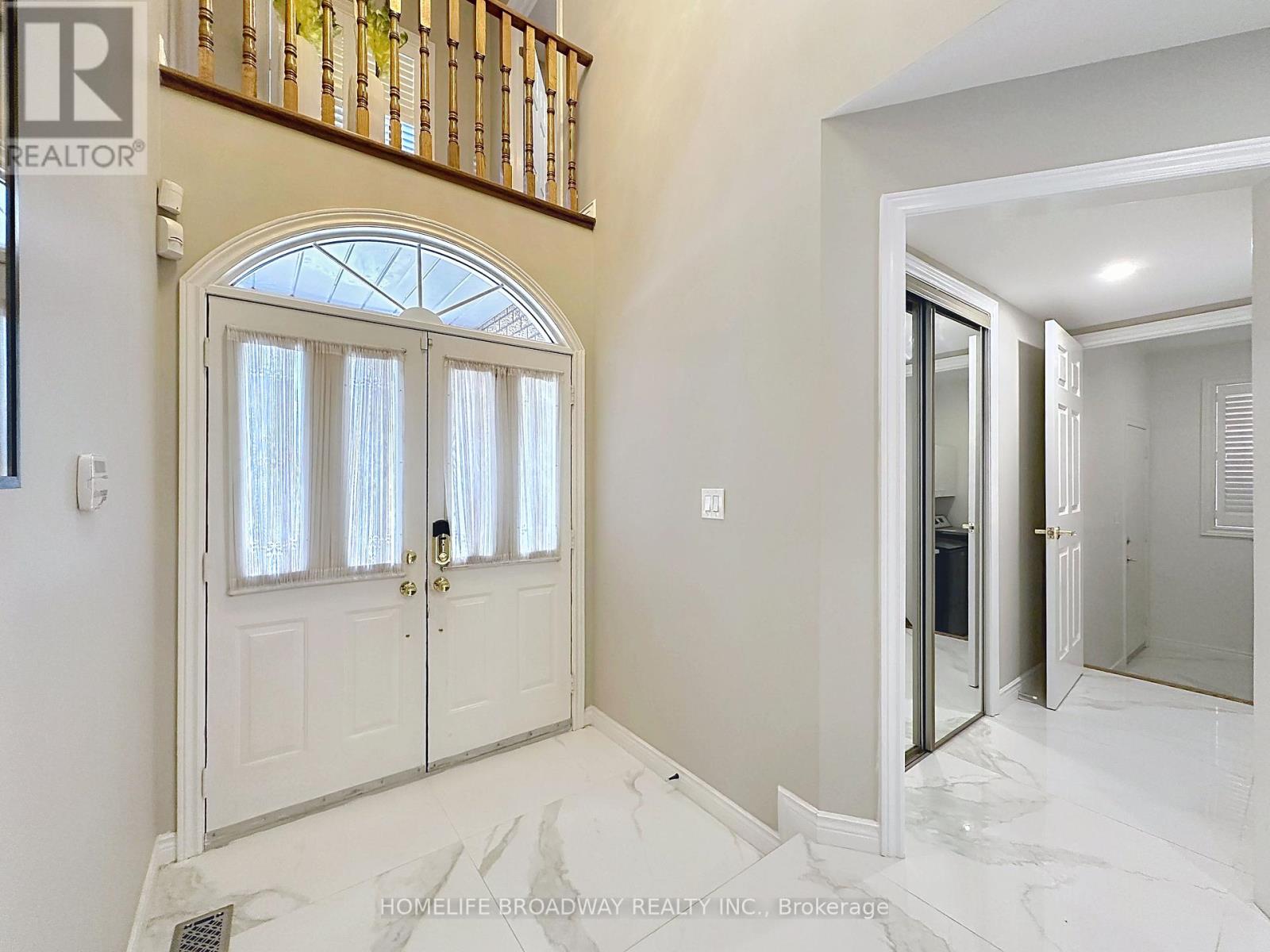 Property at 1 HEARTHSTONE CRESCENT image 5