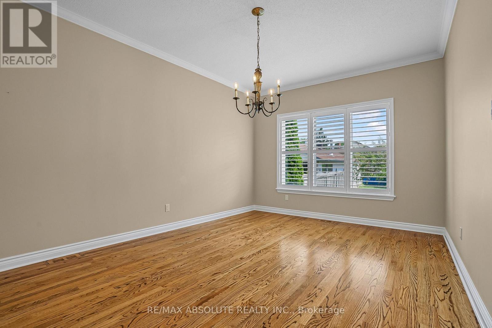1513 Apeldoorn Avenue, Ottawa, Ontario  K2C 1V2 - Photo 21 - X12314416