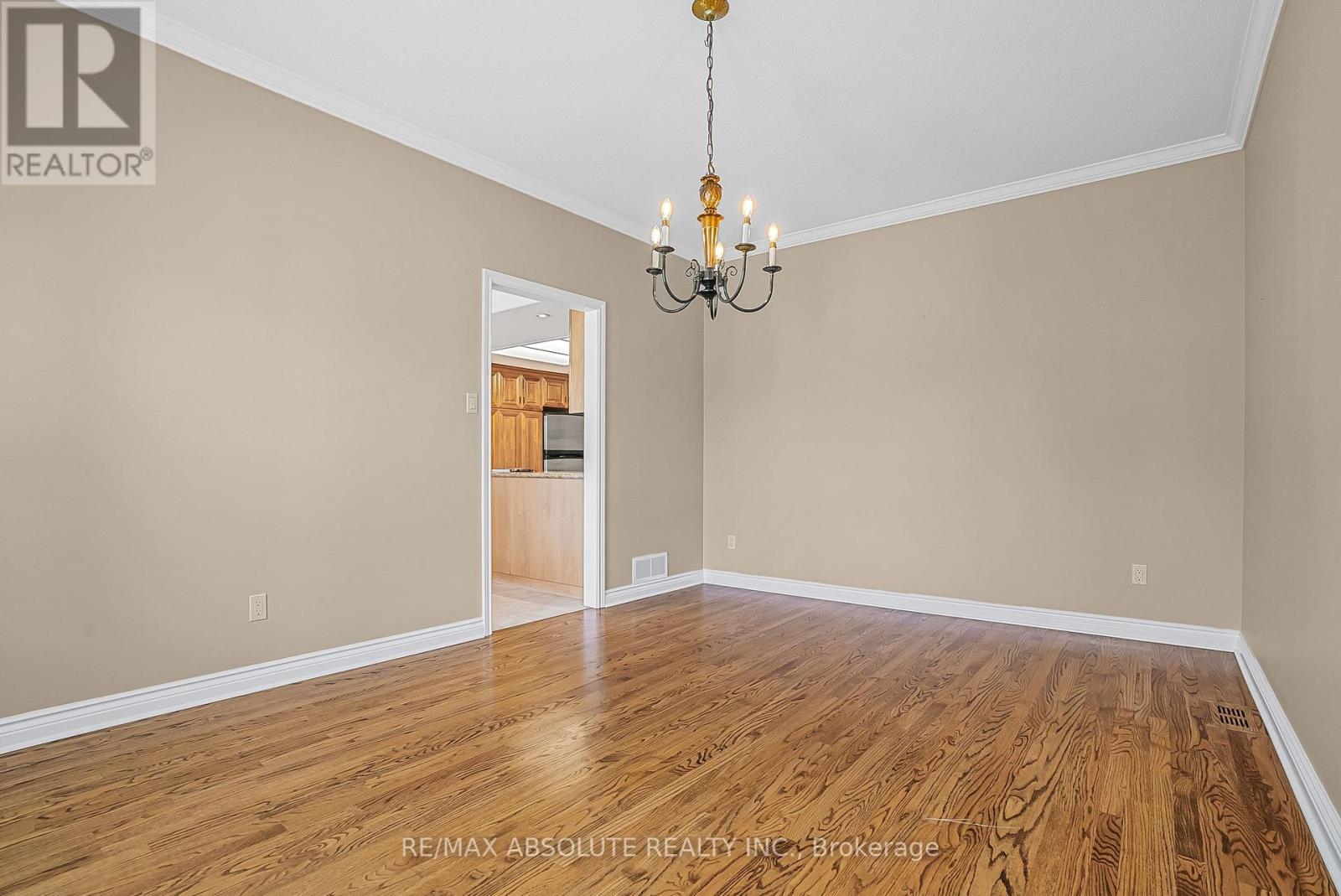 1513 Apeldoorn Avenue, Ottawa, Ontario  K2C 1V2 - Photo 22 - X12314416