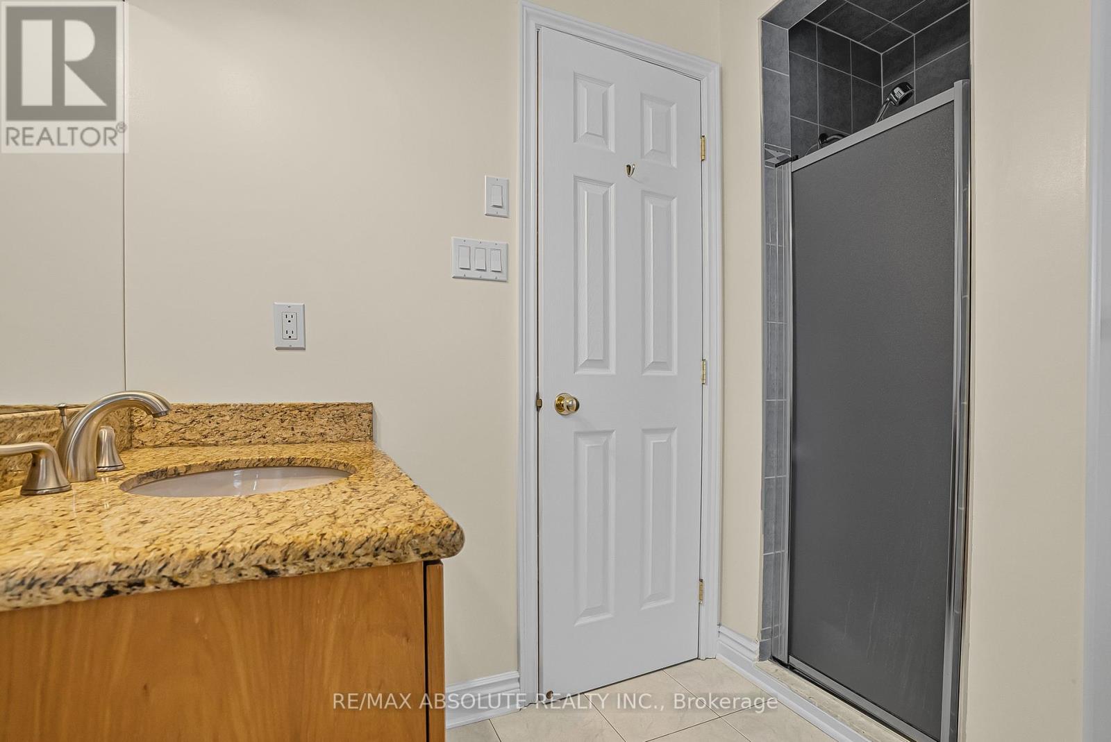 1513 Apeldoorn Avenue, Ottawa, Ontario  K2C 1V2 - Photo 27 - X12314416
