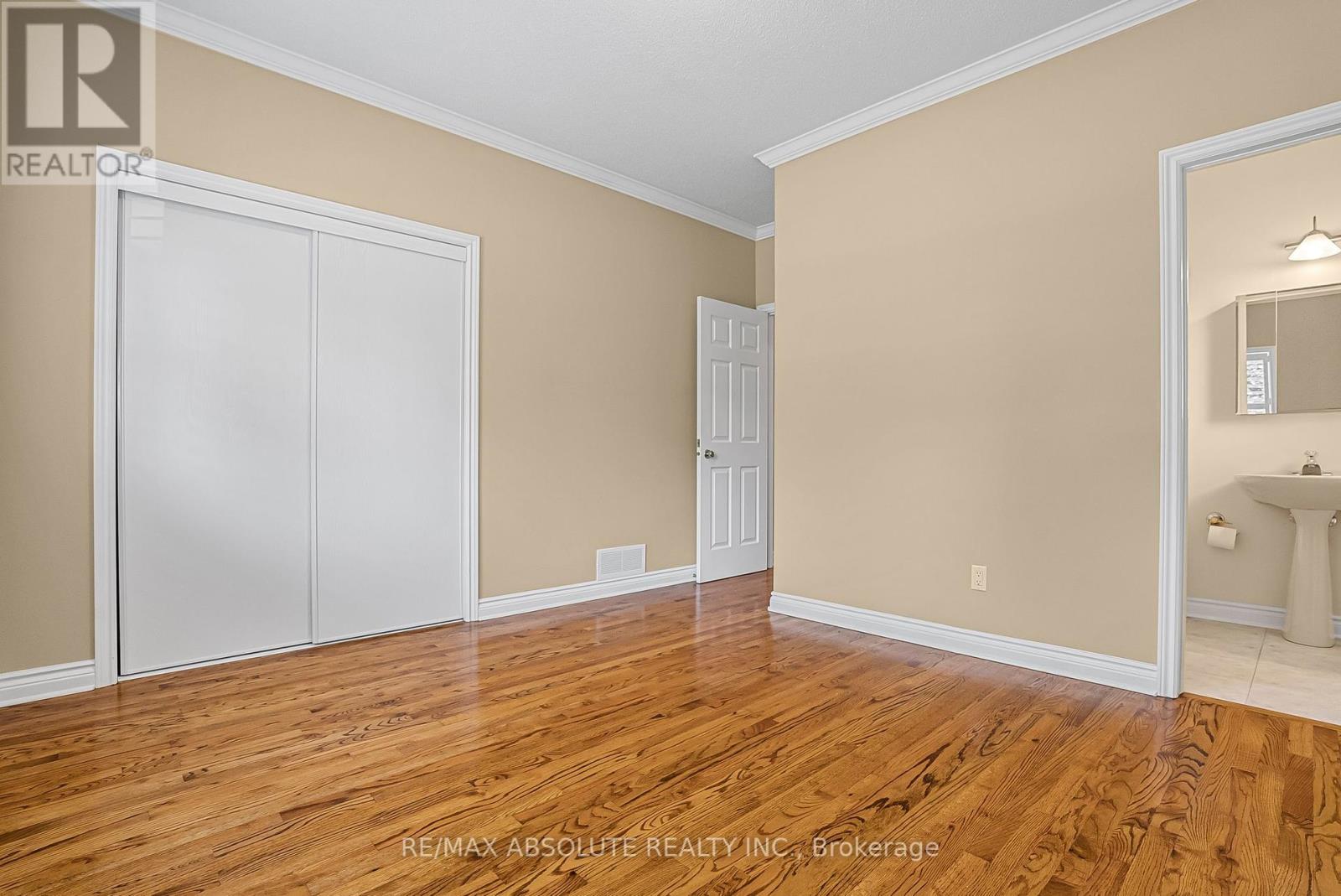 1513 Apeldoorn Avenue, Ottawa, Ontario  K2C 1V2 - Photo 30 - X12314416