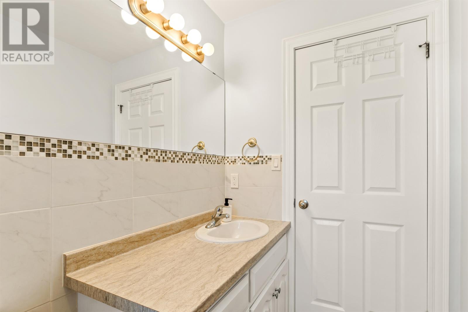 419-421 Bunbury, Stratford, Prince Edward Island  C1B 3M4 - Photo 17 - 202519072
