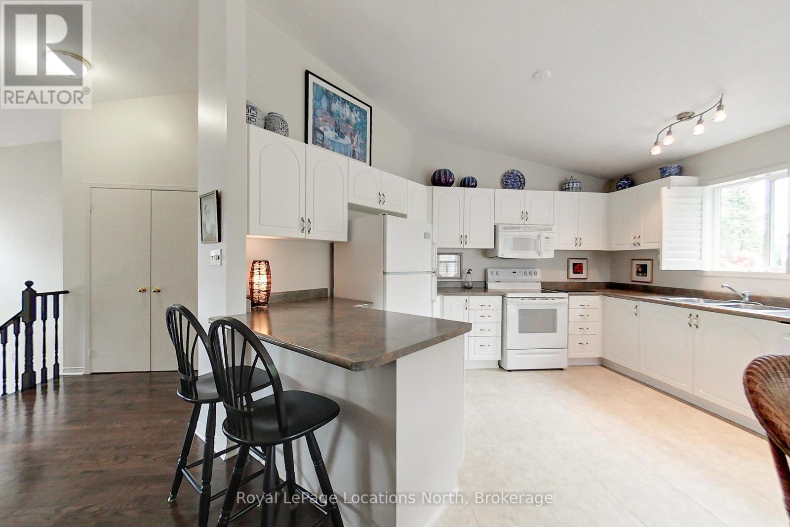 13 - 46 Barker Boulevard, Collingwood, Ontario  L9Y 4W4 - Photo 12 - S12314411
