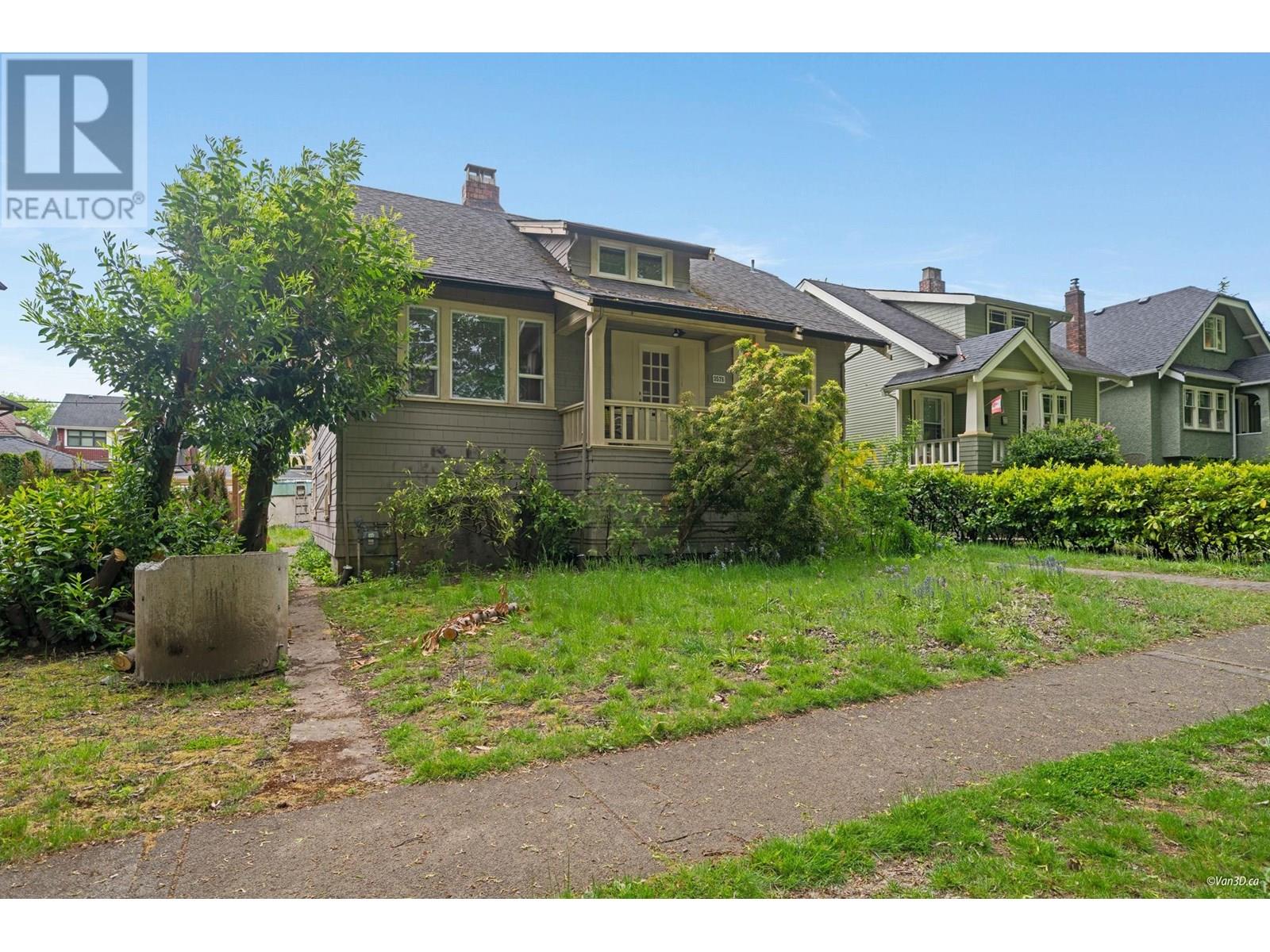 Property at 3578 W 22ND AVENUE image 3