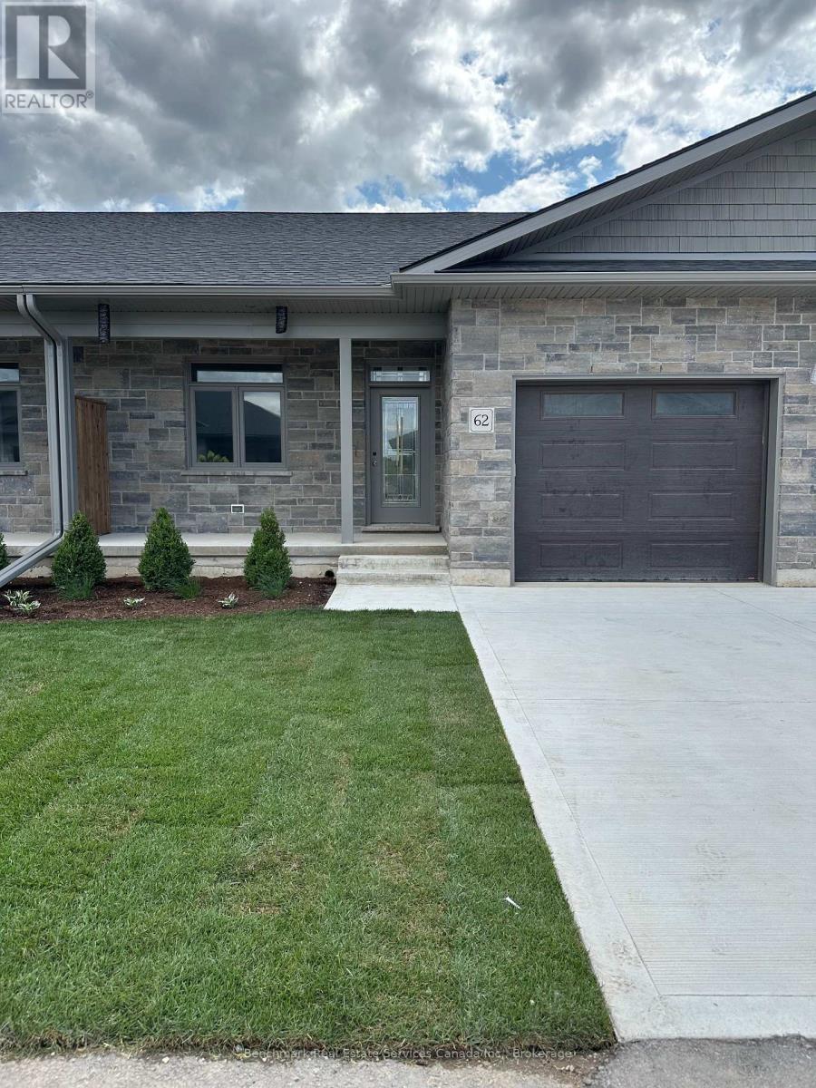 62 Cavalier Crescent, Huron-Kinloss, Ontario  N0G 2R0 - Photo 1 - X12314376