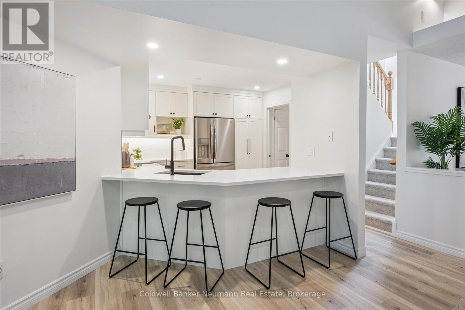 9 - 1550 Gordon Street, Guelph (Pineridge/westminster Woods), Ontario  N1L 1C7 - Photo 7 - X12314392