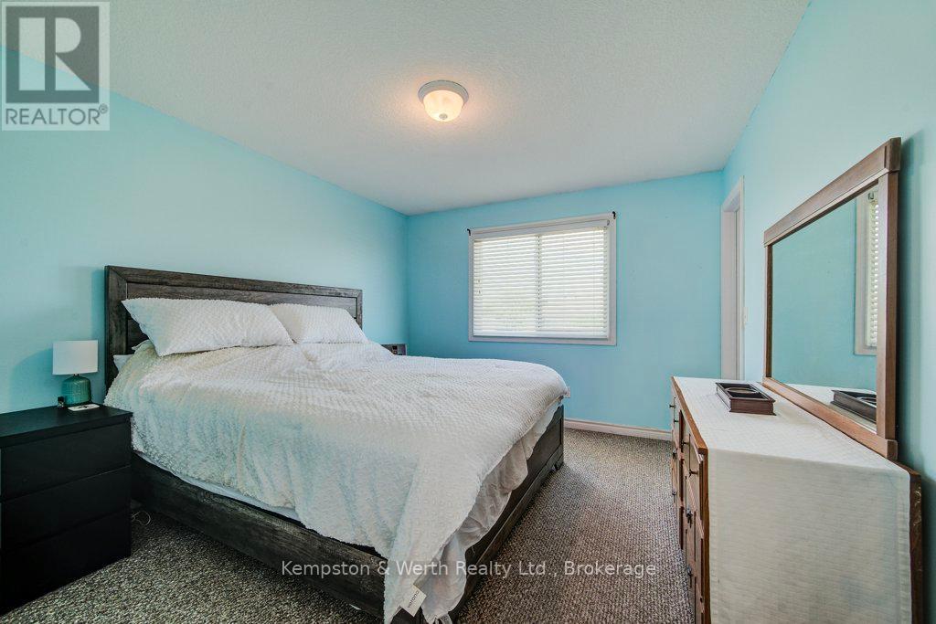 457 Danby Street E, North Perth, Ontario  N4W 0A5 - Photo 32 - X12314413