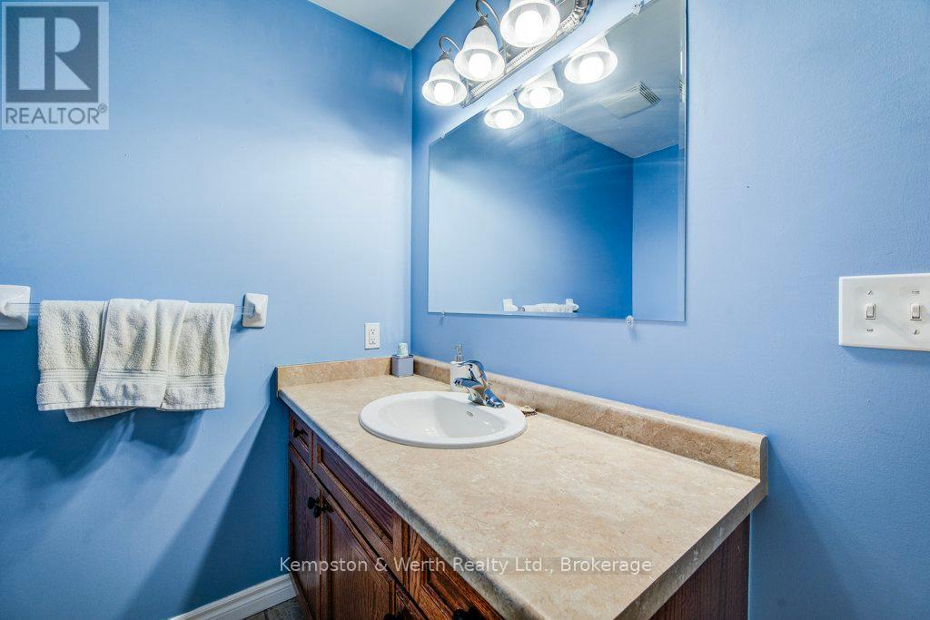 457 Danby Street E, North Perth, Ontario  N4W 0A5 - Photo 35 - X12314413
