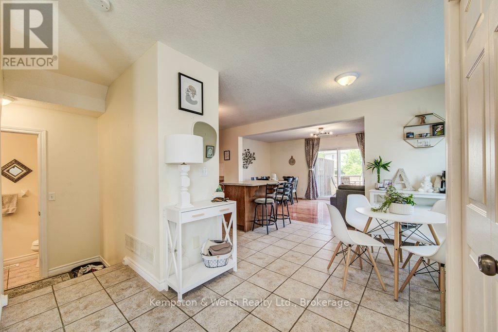 457 Danby Street E, North Perth, Ontario  N4W 0A5 - Photo 7 - X12314413