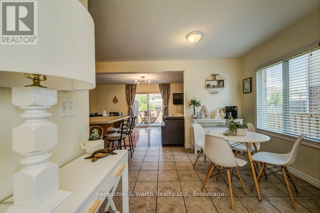457 Danby Street E, North Perth, Ontario  N4W 0A5 - Photo 8 - X12314413