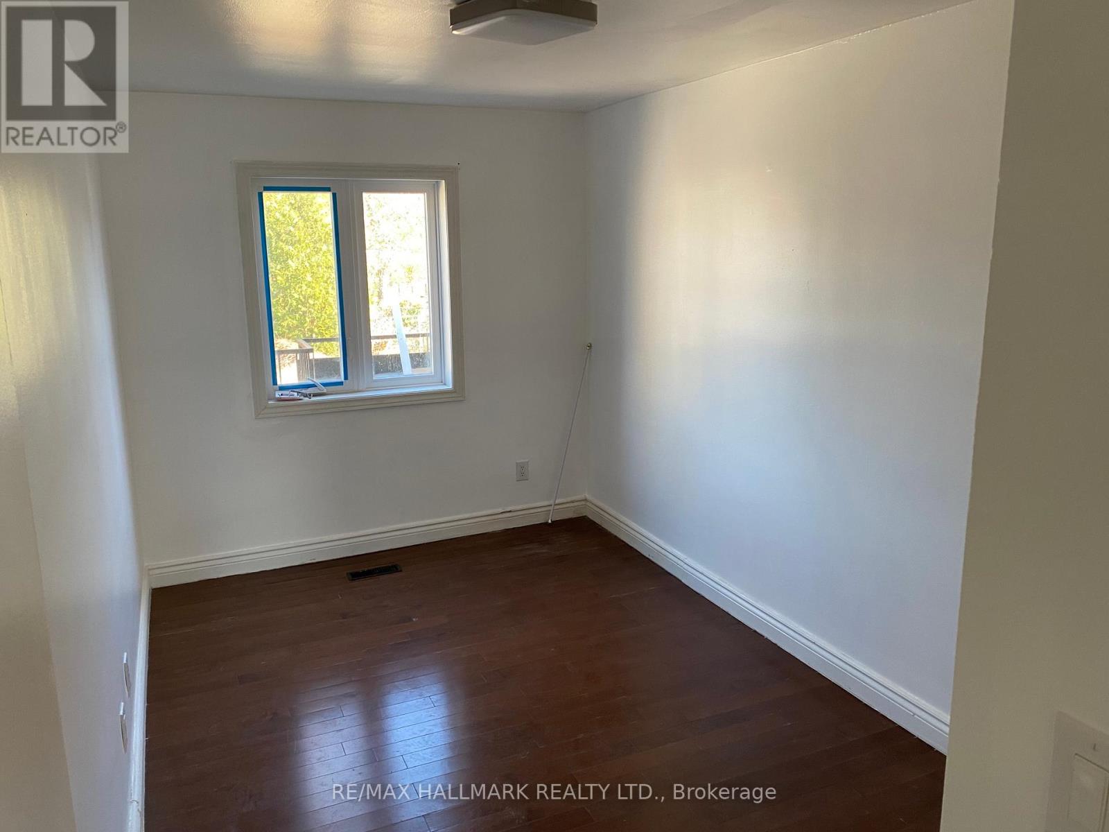 1239a Woodbine Avenue, Toronto, Ontario  M4C 4E5 - Photo 15 - E12314409