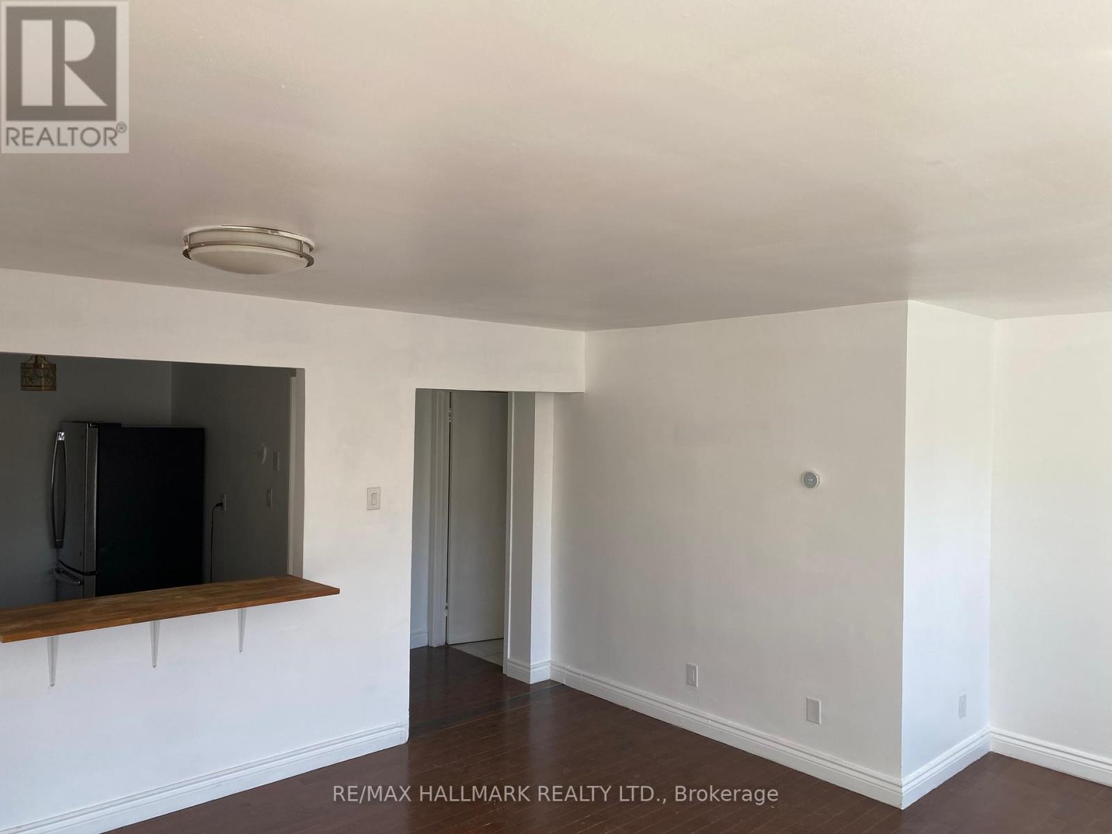 1239a Woodbine Avenue, Toronto, Ontario  M4C 4E5 - Photo 7 - E12314409