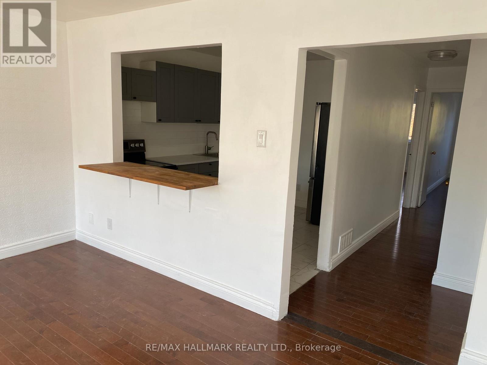 1239a Woodbine Avenue, Toronto, Ontario  M4C 4E5 - Photo 8 - E12314409