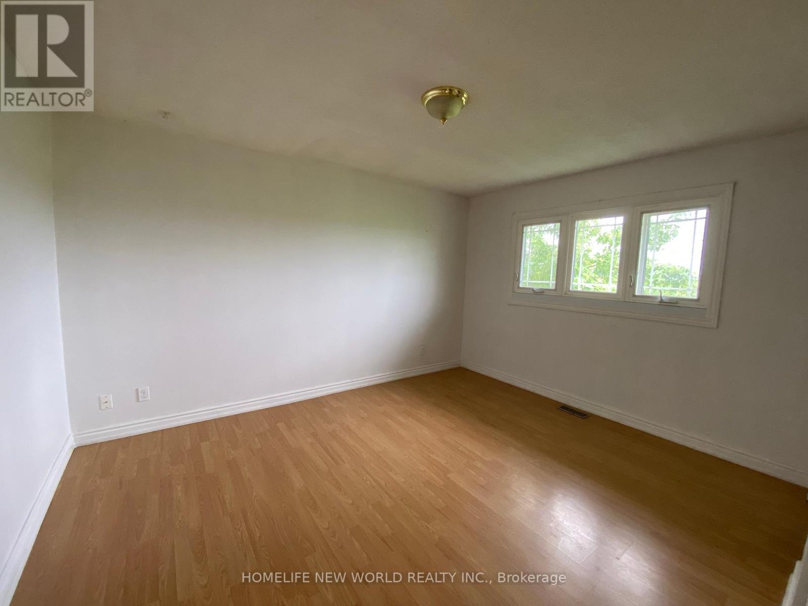 671 Canal Road, Bradford West Gwillimbury, Ontario  L3Z 4C5 - Photo 9 - N12314420