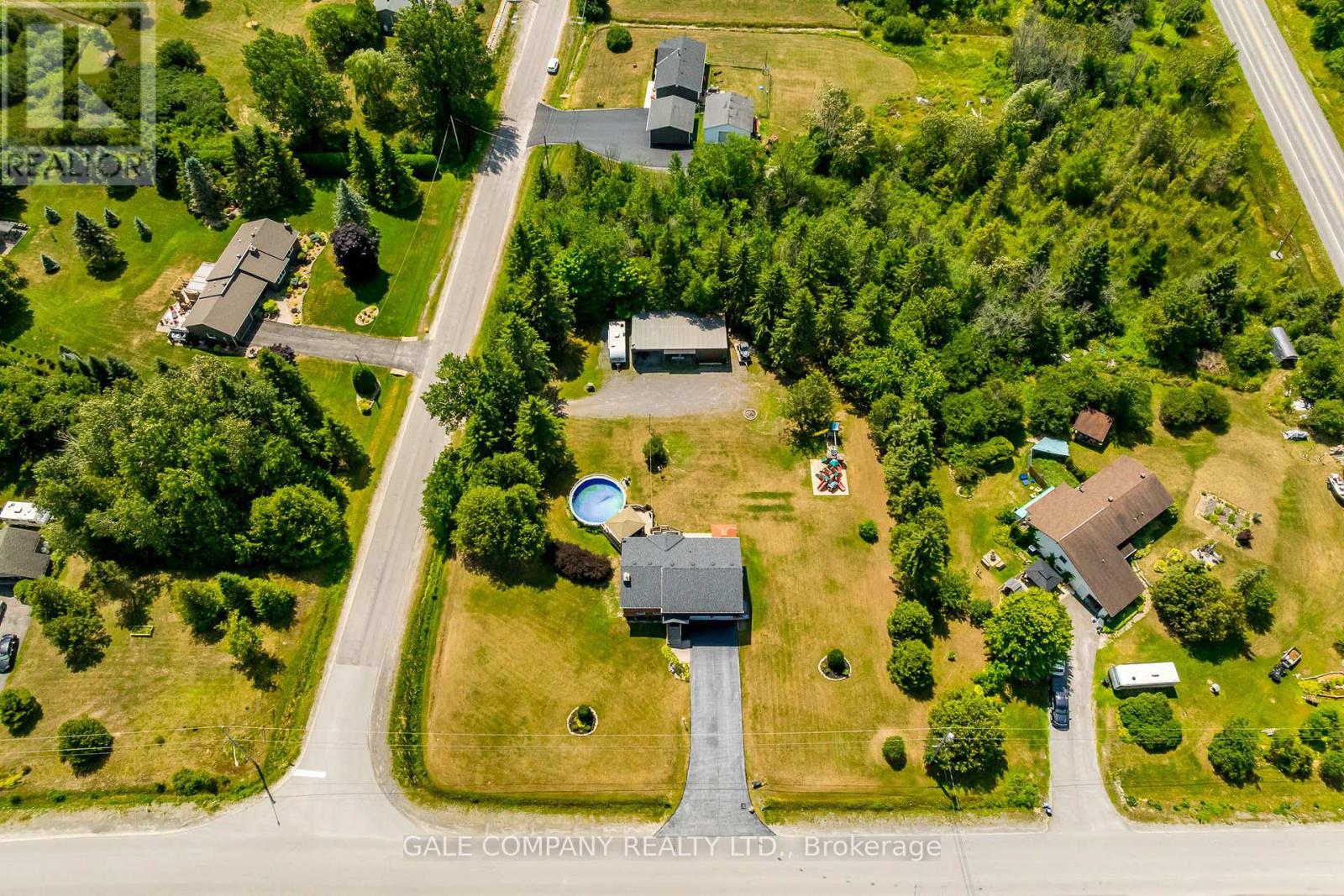 169 Greystone Drive, Mississippi Mills, Ontario  K0A 1A0 - Photo 22 - X12314436