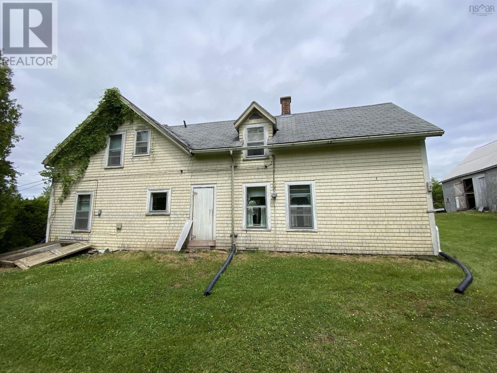 4460 Highway 215, Noel, Nova Scotia  B0N 0B4 - Photo 3 - 202516295