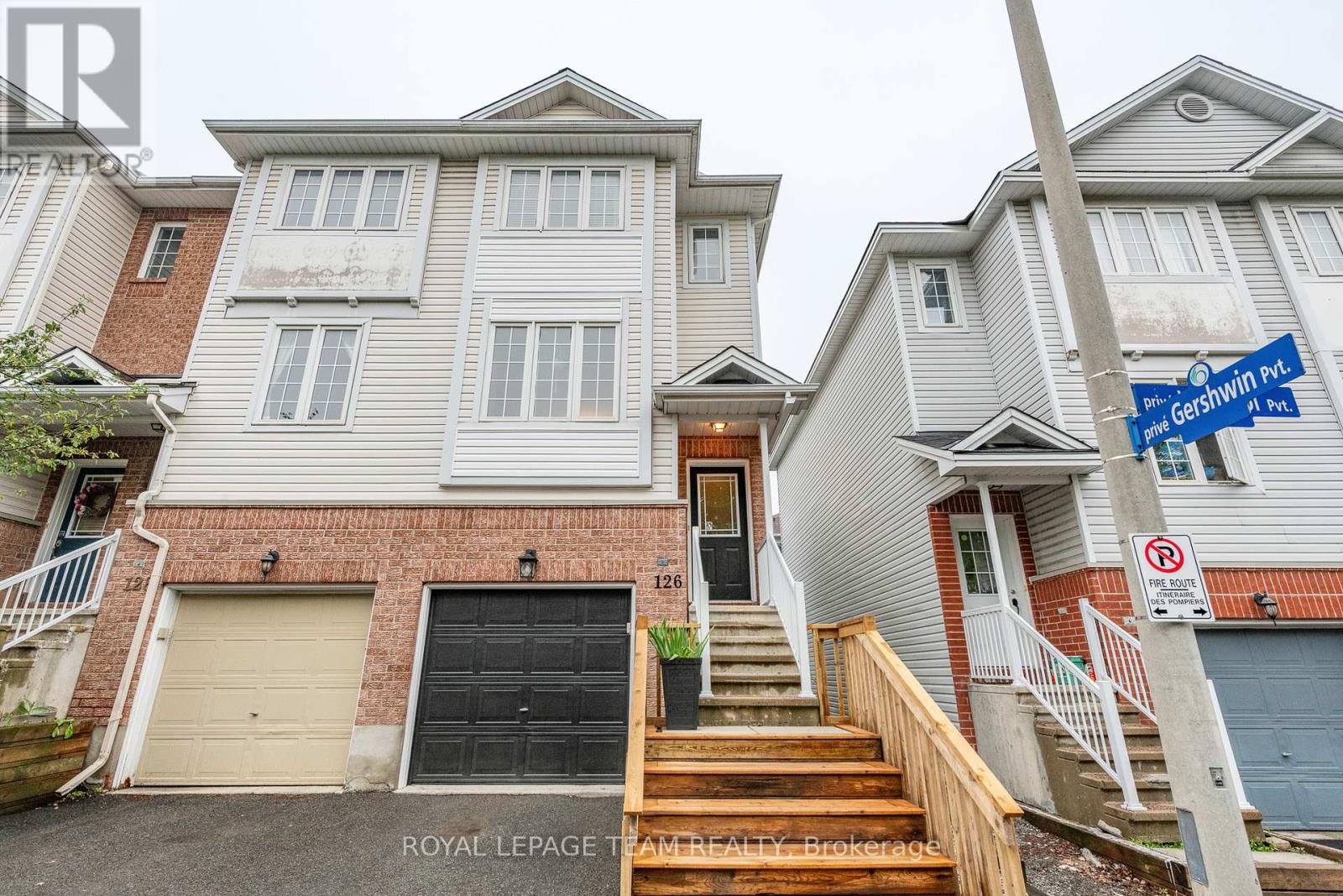 Property at 126 WHARHOL PRIVATE image 2